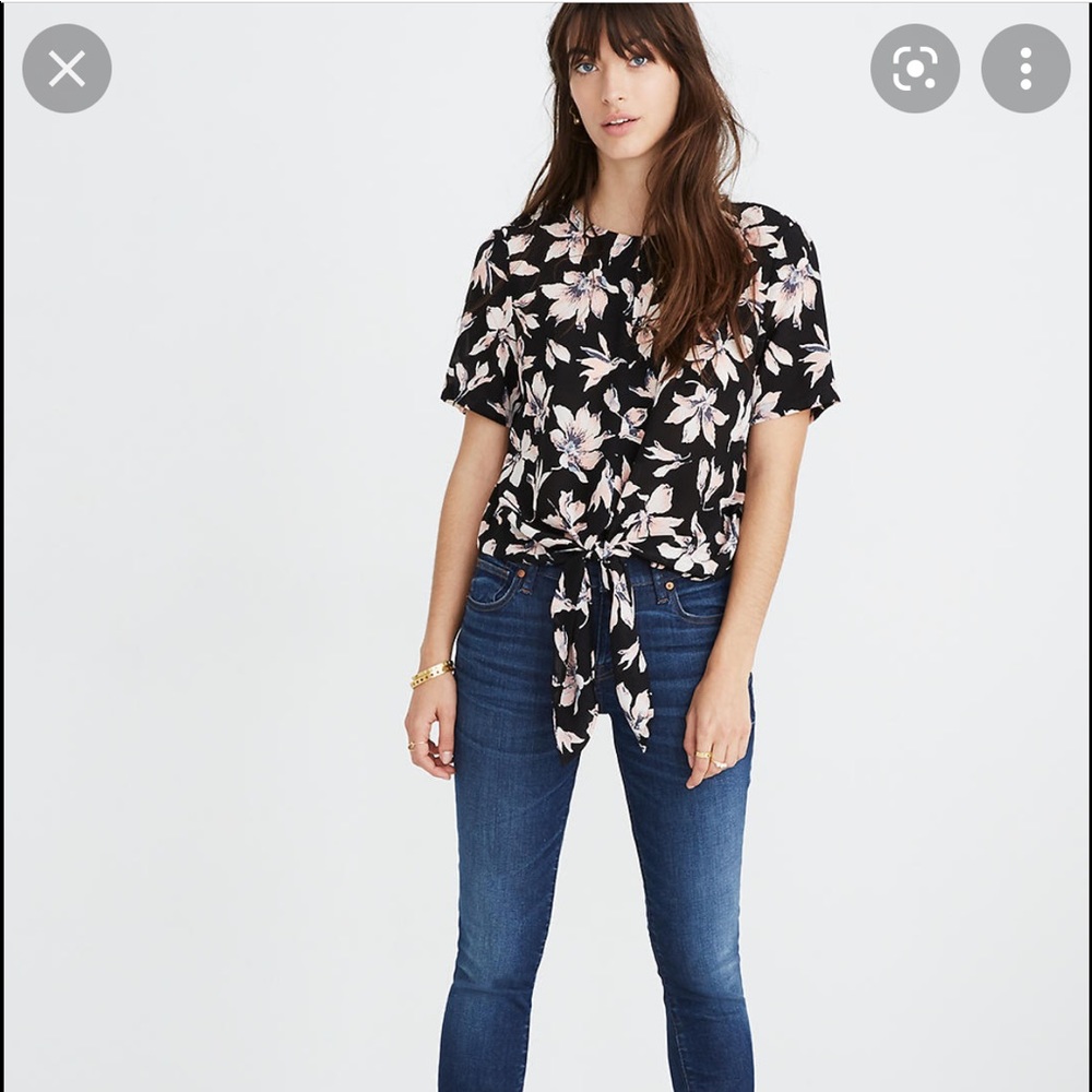 Black pink floral top Silk Button-Back Tie Tee in Winter Orchid